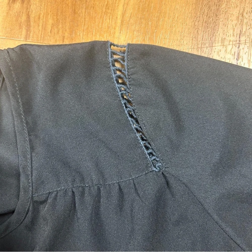 Tantrums Black Graphic 3/4 Sleeve Blouse‎